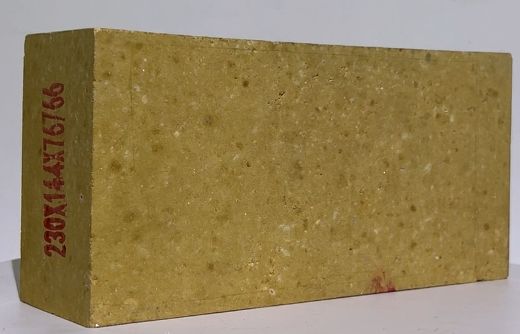 주문 Light Yellow High Alumina Refractory Brick with Ash 0.3% and High Porocity of 22% online manufacture